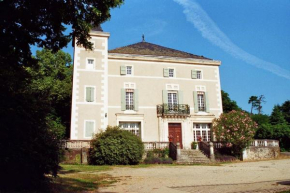 Отель Hôtel du Château de Cabrières  Сен-Жан-Дю-Гар